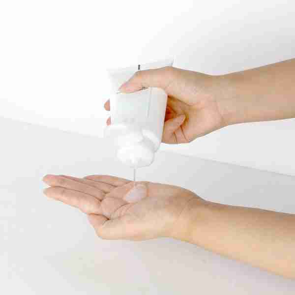Acne Facial Cleanser [120ml] - Image 3