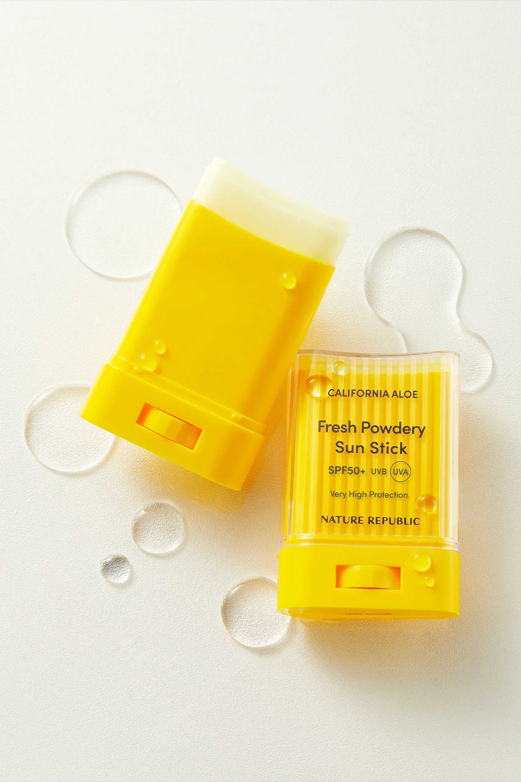 California Aloe Fresh Powdery Sun Stick SPF50+ - Image 4