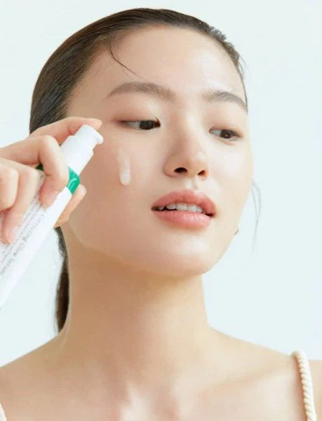 Dark Spot Correcting Glow Serum [50ml] - Image 3