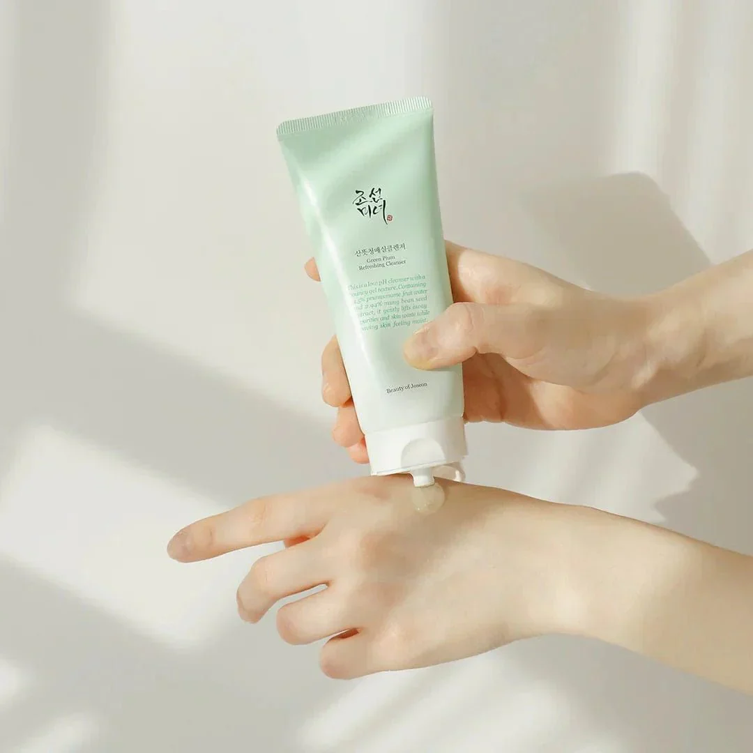 Green Plum Refreshing Cleanser [100ml] - Image 3