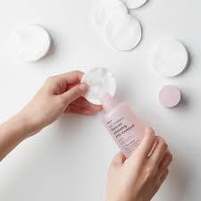 Real Complexion Hyaluron Exfoliating AHA Treatment [150ml] - Image 3