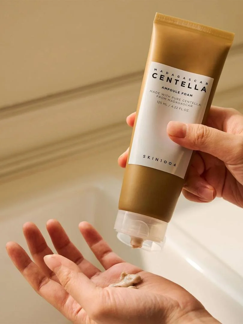 Madagascar Centella Ampoule Foam [125ml] - Image 3