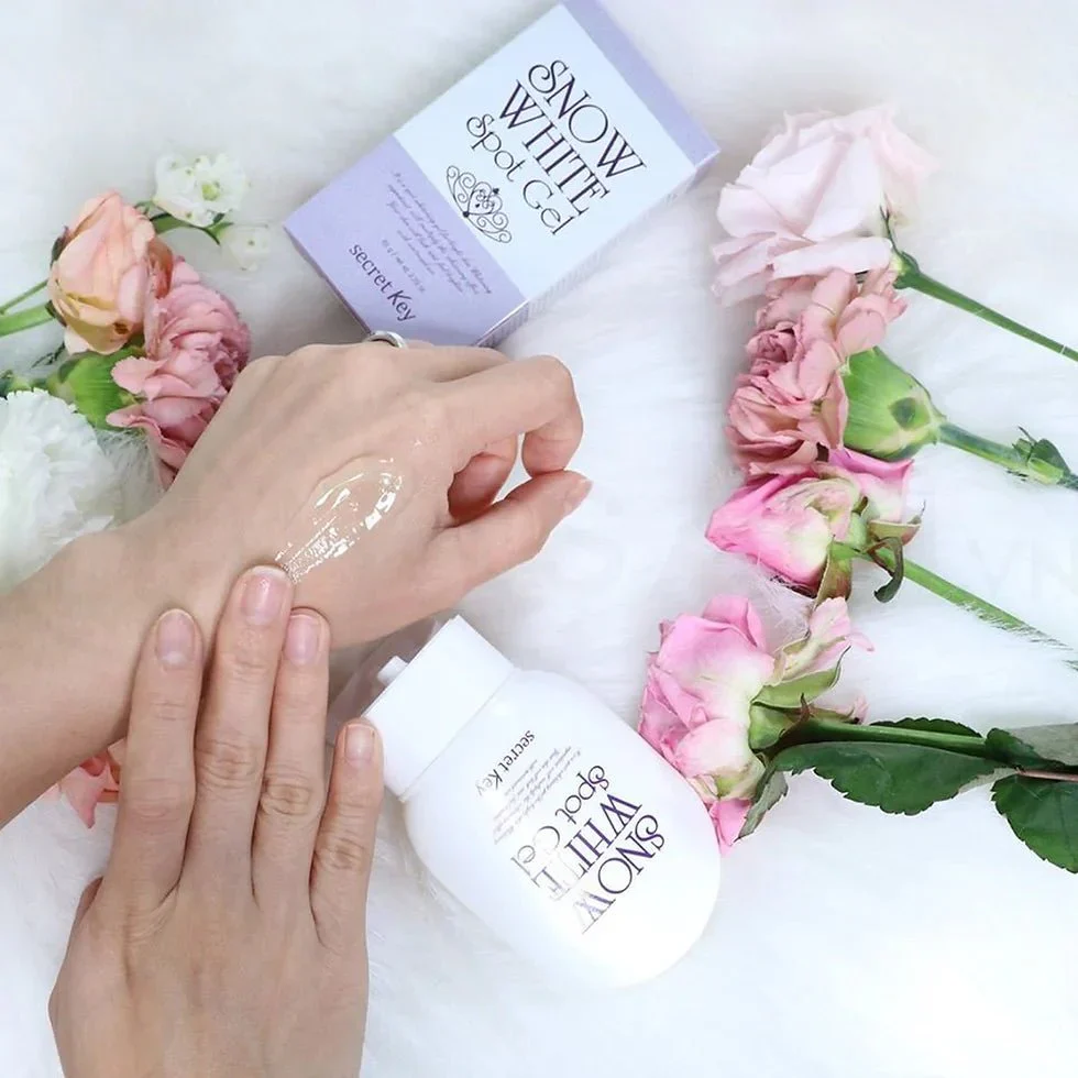 Snow White Spot Gel [65g] - Image 3