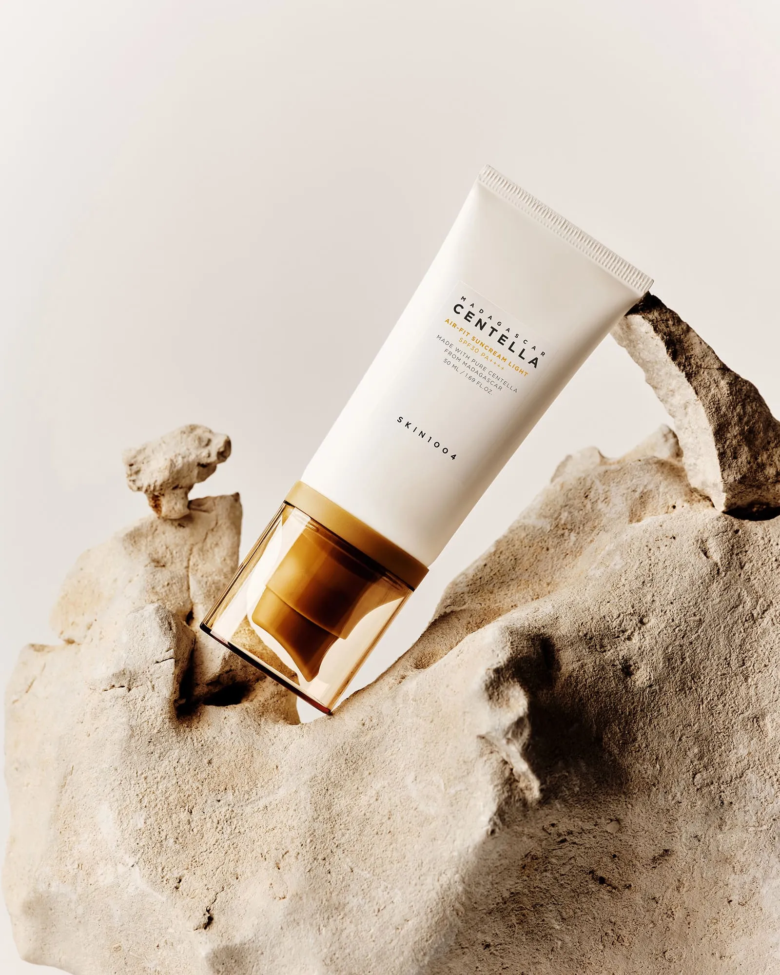 Madagascar Centella Air Fit Suncream Light [50ml] - Image 4